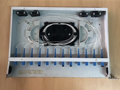 12-Core Rack Mount Optical Distribution Frame (white)