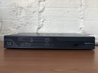 Cisco 881 Integrated Services Router (CISCO881-K9 V01)
